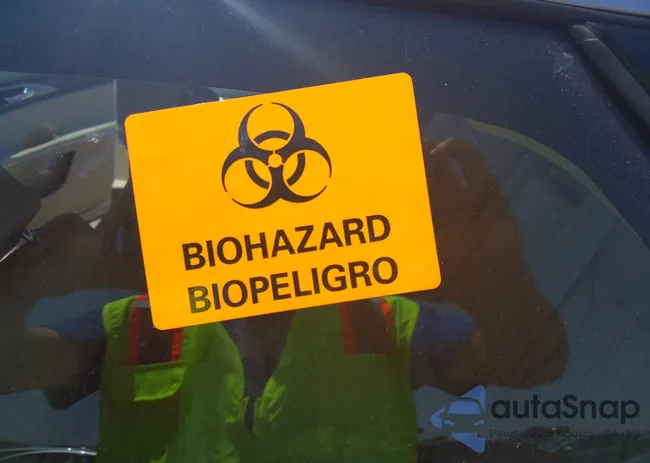 3LN6L2G90DR824857: 42229016