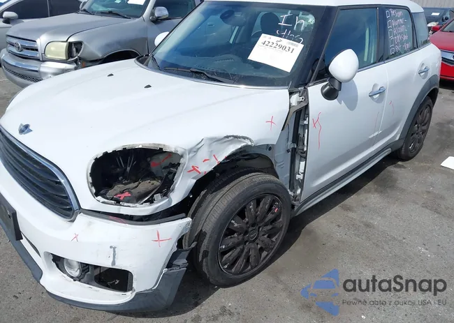 WMZYS7C36J3E08985: 42229031