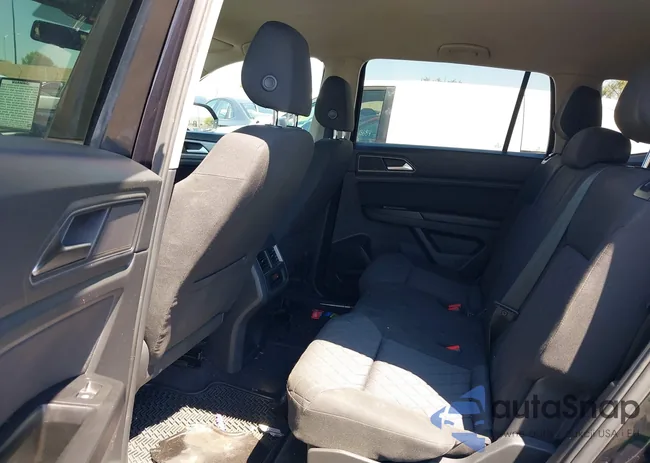 1V2AR2CA8JC541256: 42229056