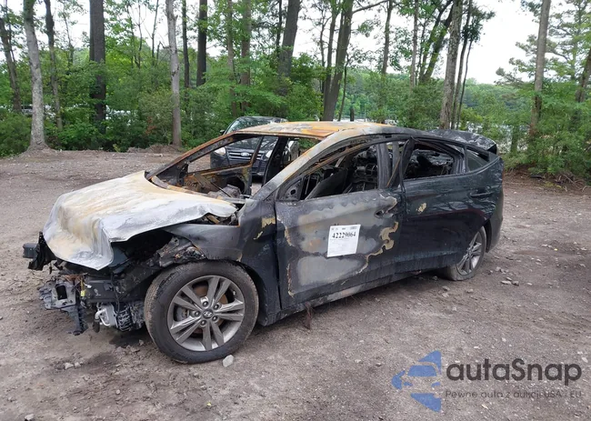 5NPD84LF0JH328928: 42229064