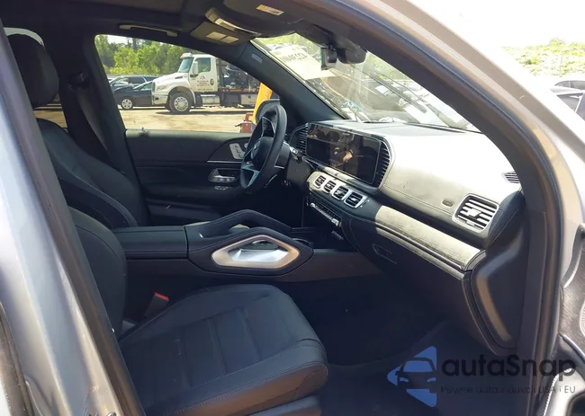 4JGFB5KB8RB150709: 42230401