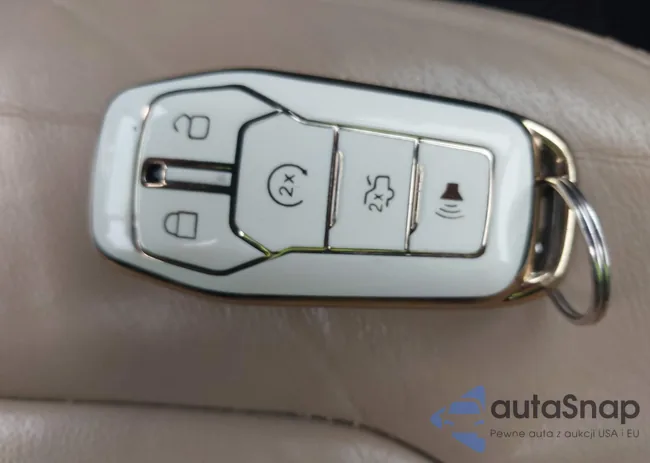 1FM5K7DH1HGC83144: 42230404