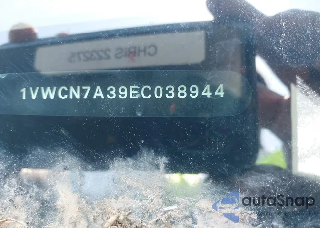1VWCN7A39EC038944: 42230638