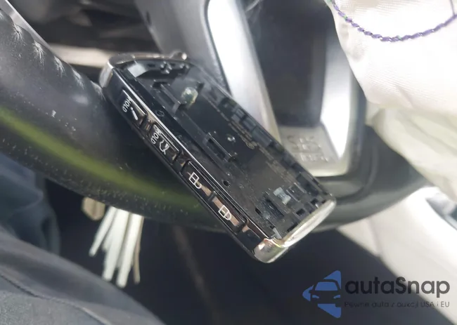 JM1GL1WYXM1600808: 42230657