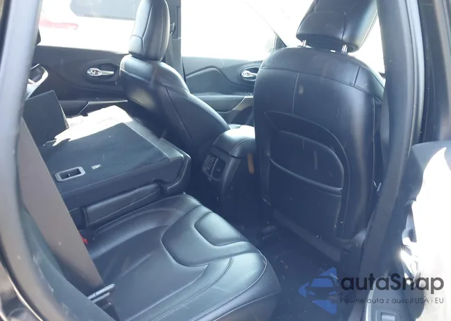 1C4PJMDX2KD417030: 42230693