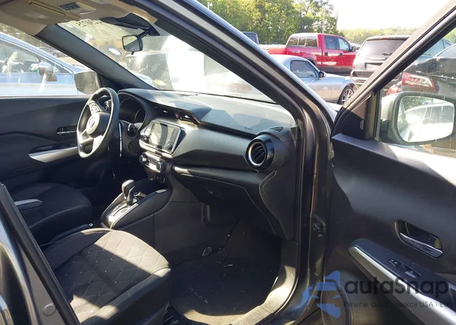 3N1CP5CV1LL545972: 42230725