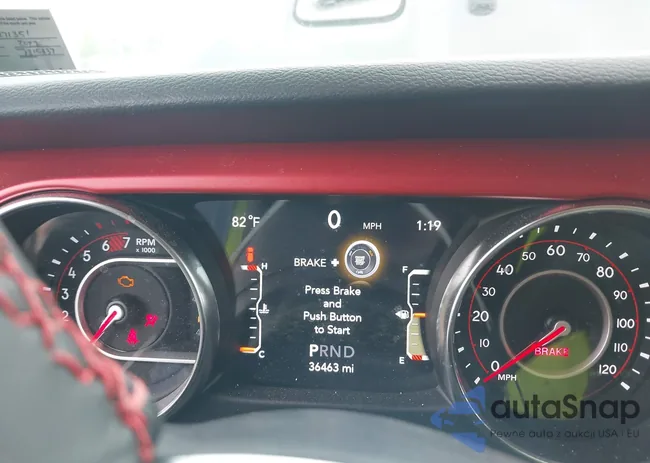 1C4HJXFN0NW271351: 42230770