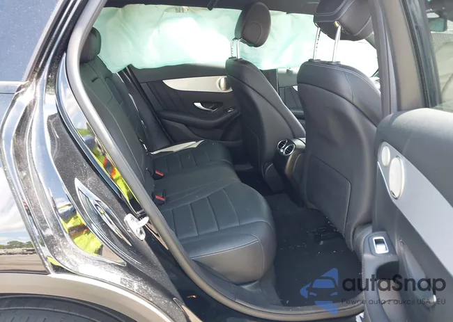 W1N0G8EB5MV311512: 42230832