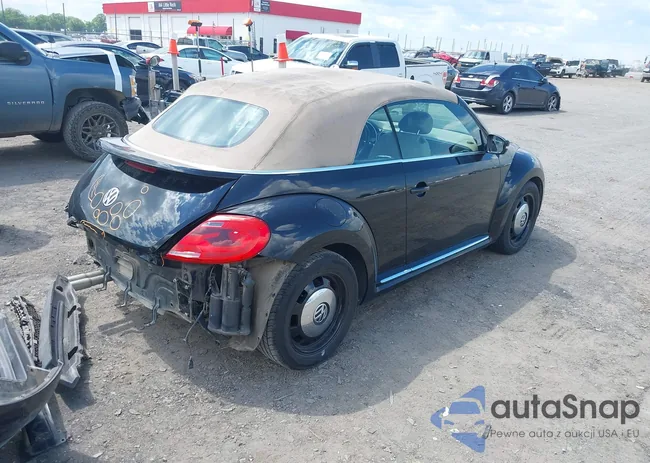 3VW5X7AT5DM831867: 42230853