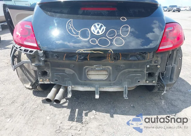 3VW5X7AT5DM831867: 42230853