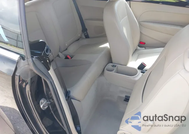 3VW5X7AT5DM831867: 42230853