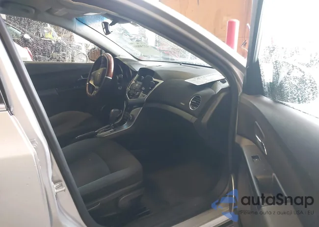 1G1PF5S90B7307662: 42230886