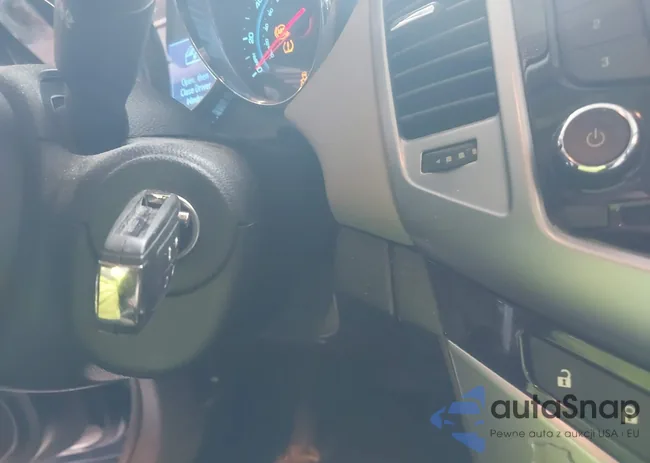 1G1PC5SB8D7124394: 42230903