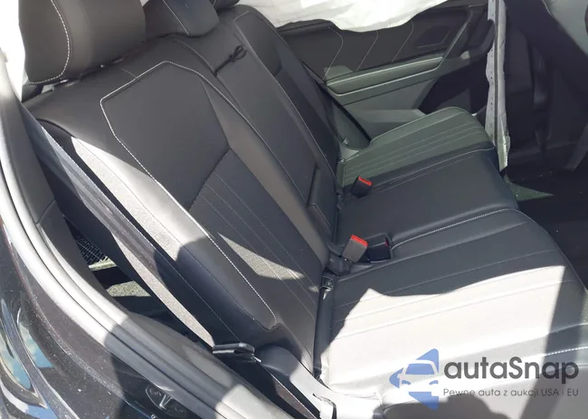 3VV8B7AX1PM031316: 42230913