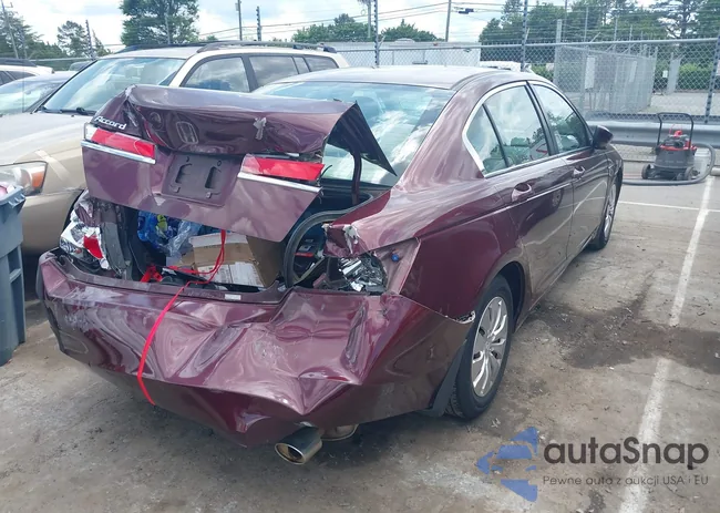 1HGCP2F38BA097999: 42230934