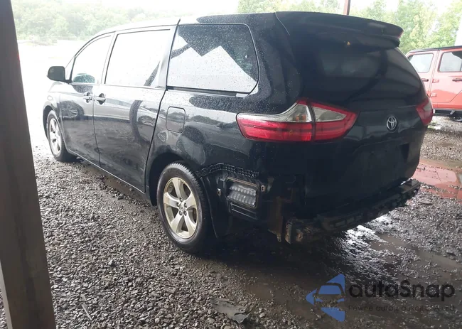 5TDZK3DC3GS715661: 42230071