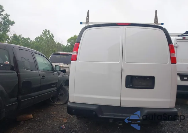 1GCWGAFP8M1303608: 42230100