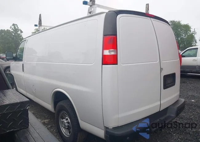 1GCWGAFP8M1303608: 42230100