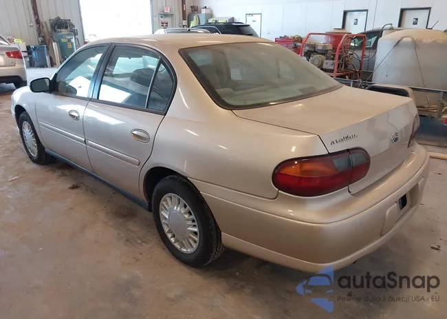 1G1ND52J93M649072: 42230130