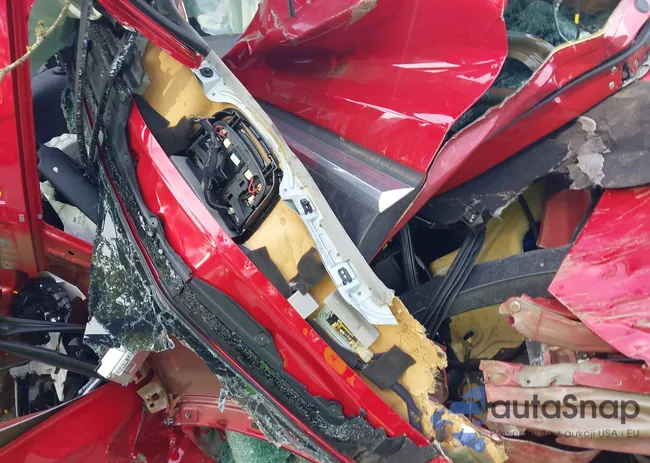 5NMS33AD3LH275031: 42230205