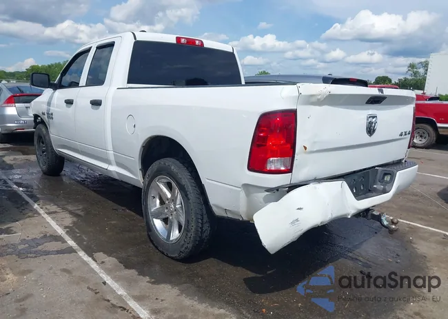 1C6RR7FT2JS215822: 42230232