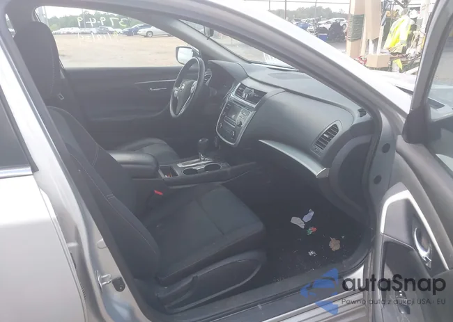 1N4AL3AP3JC201910: 42230365