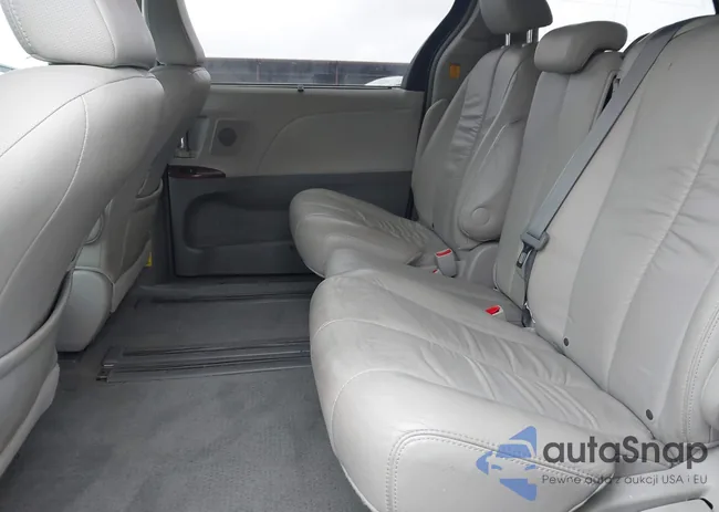 5TDYK3DC4CS201095: 42231503