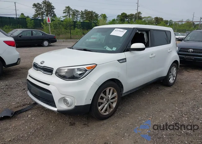 KNDJP3A52H7449453: 42231642