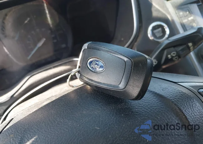 3FA6P0UU8HR360637: 42231684