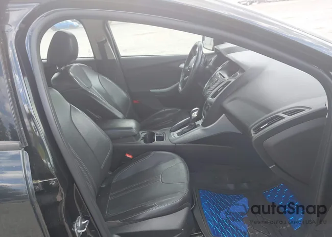 1FADP3F2XDL354156: 42231744