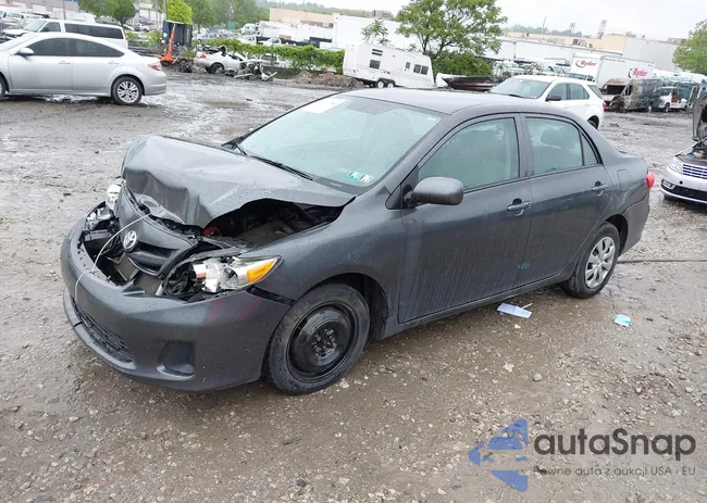 2T1BU4EE5DC103144: 42231788