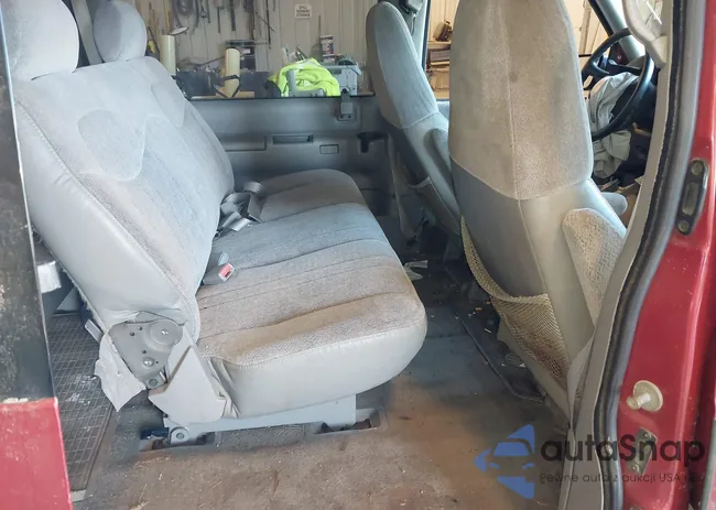 1GNDM19WXVB131278: 42231868