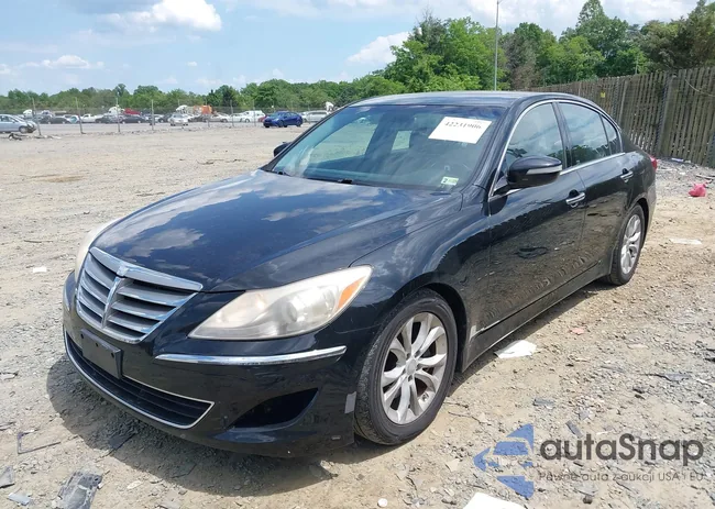 KMHGC4DDXCU181420: 42231906