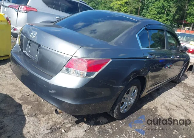 1HGCP2F32AA082297: 42231032