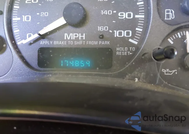 2GCEC19V221337813: 42231078