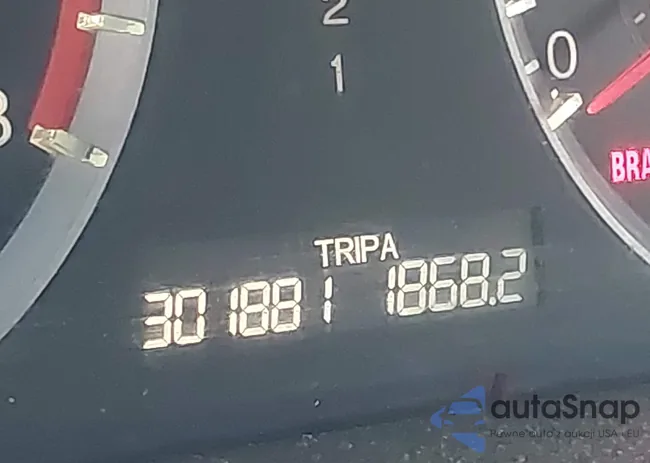 1HGCP2F37BA110869: 42231116