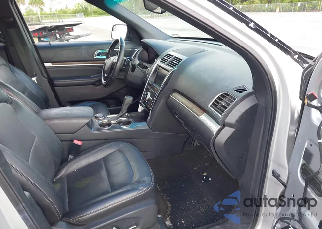 1FM5K8F8XGGD04218: 42231185