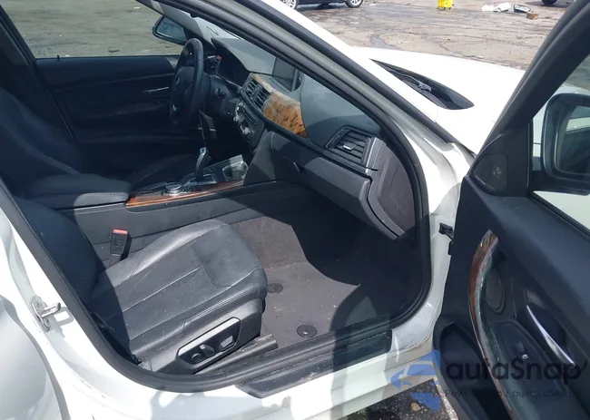 WBA3A5G58ENP31453: 42231212