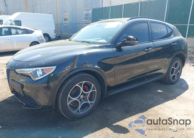 ZASFAKPN1J7B87334: 42231228