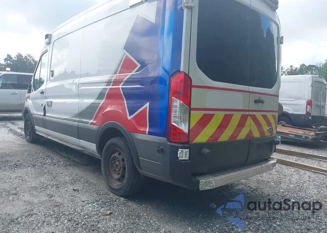 1FDYR2CM2HKB02558: 42231233