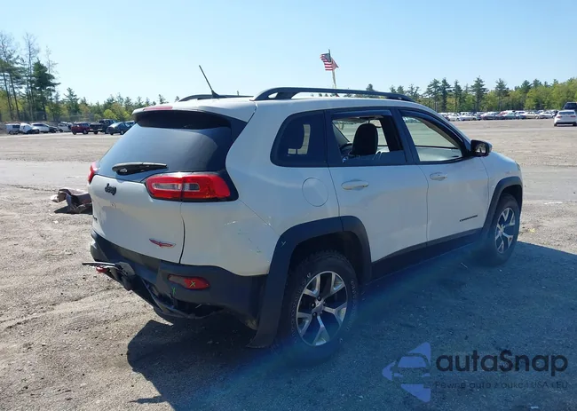 1C4PJMBS2FW687716: 42231241