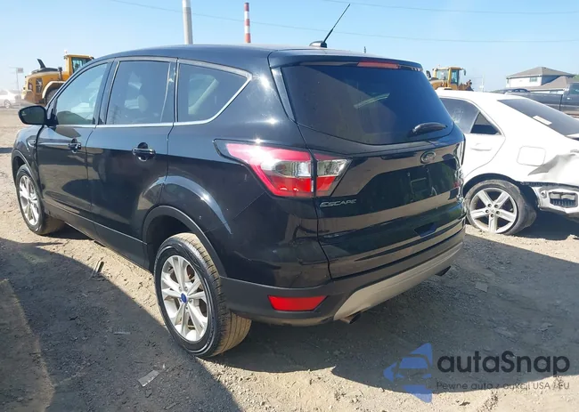 1FMCU9GD4HUD47619: 42231316