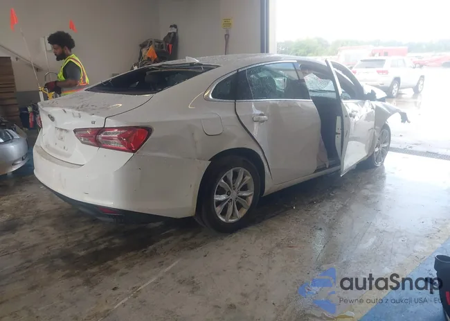 1G1ZD5ST6NF132709: 42231346