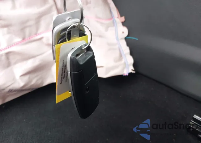 3N1AB8BV0RY309026: 42232473