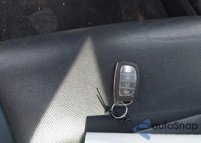 KM8J3CA21JU646067: 42232640