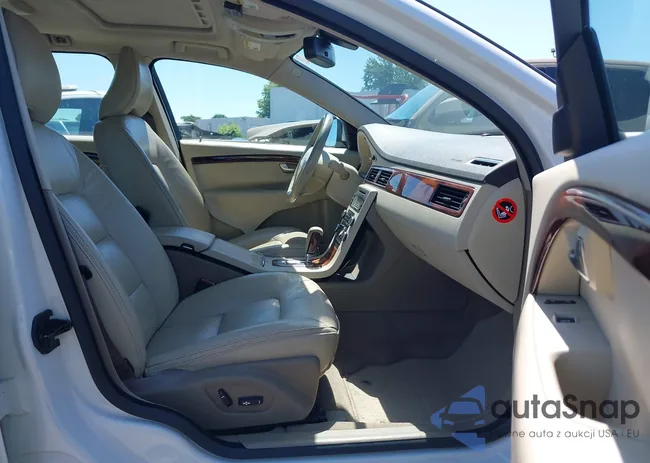 YV4BZ982481015225: 42232669