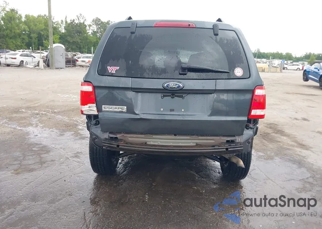 1FMCU03188KB01966: 42232070