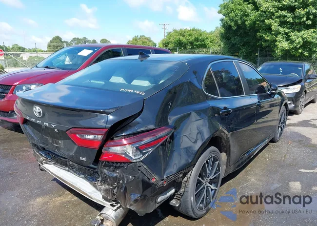 4T1G11AK2NU499302: 42233378