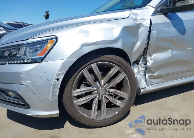 1VWCM7A39HC046906: 42233409