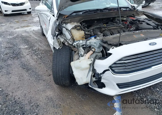 3FA6P0H75FR163135: 42233492